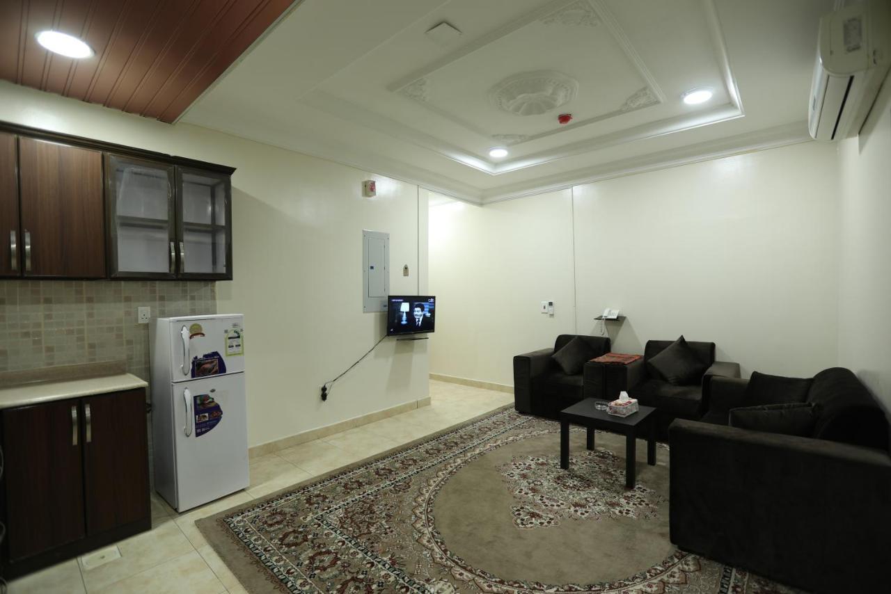 Al Eairy Apartments- Dammam 8 Exterior photo